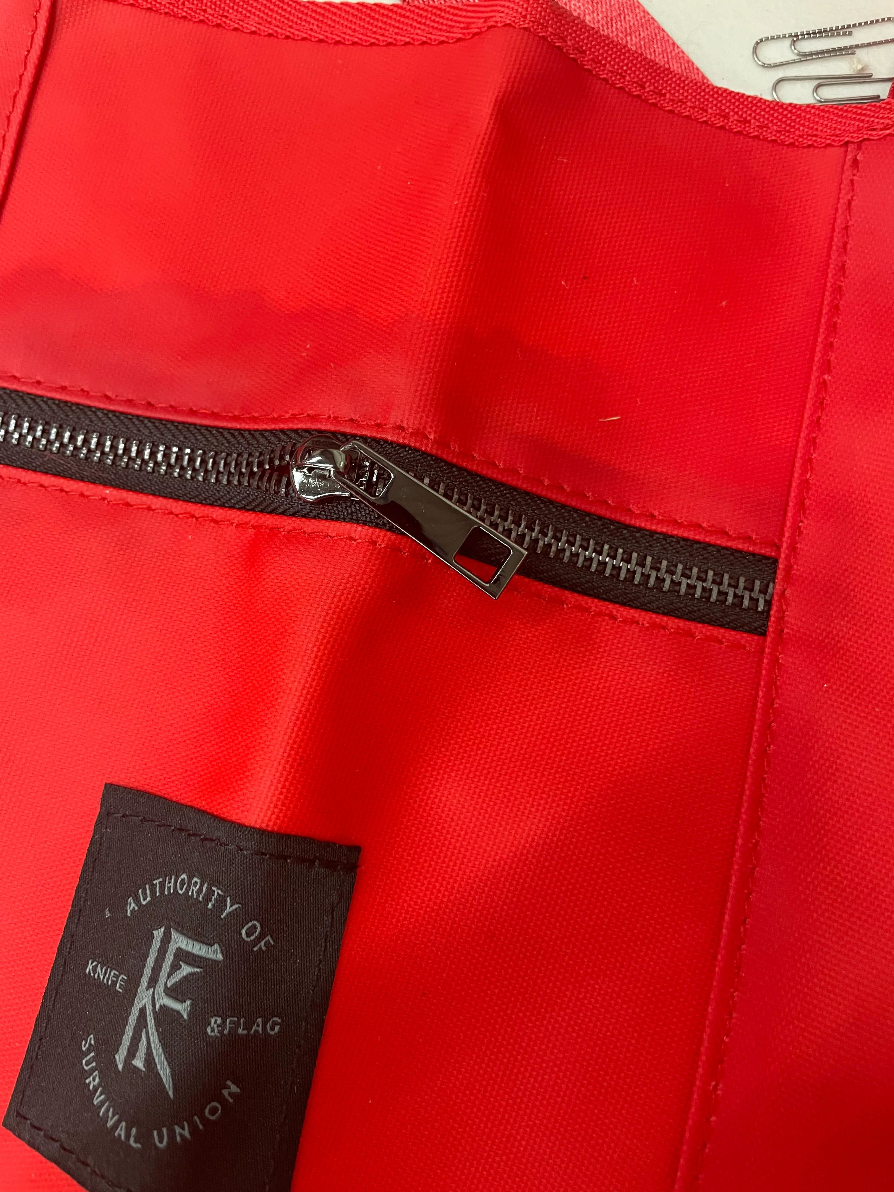 Knife & Flag Non-Porous Core Apron – Red – Minor Blemish - Image 4