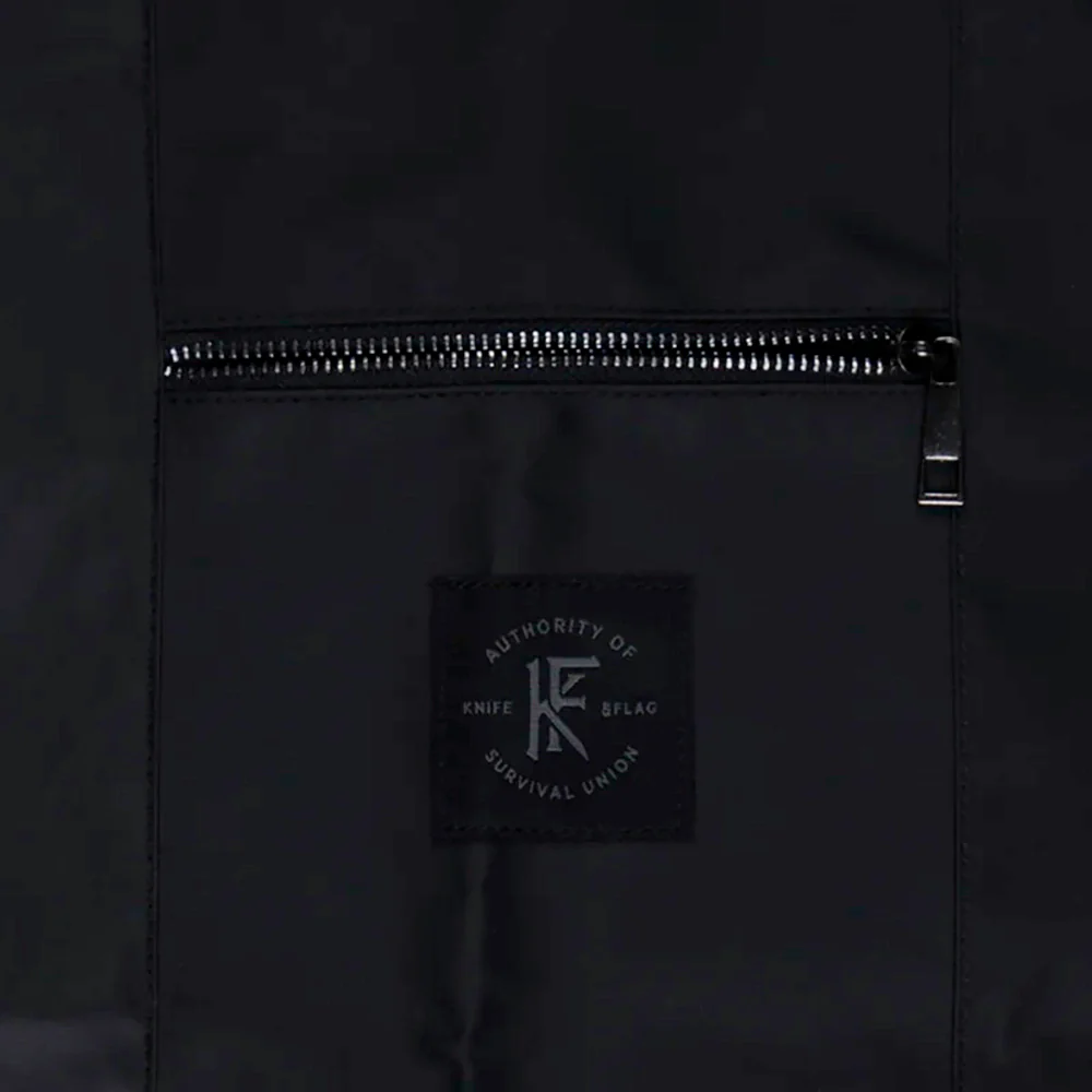 Knife & Flag Non-Porous Split Leg Apron — Black - Image 8