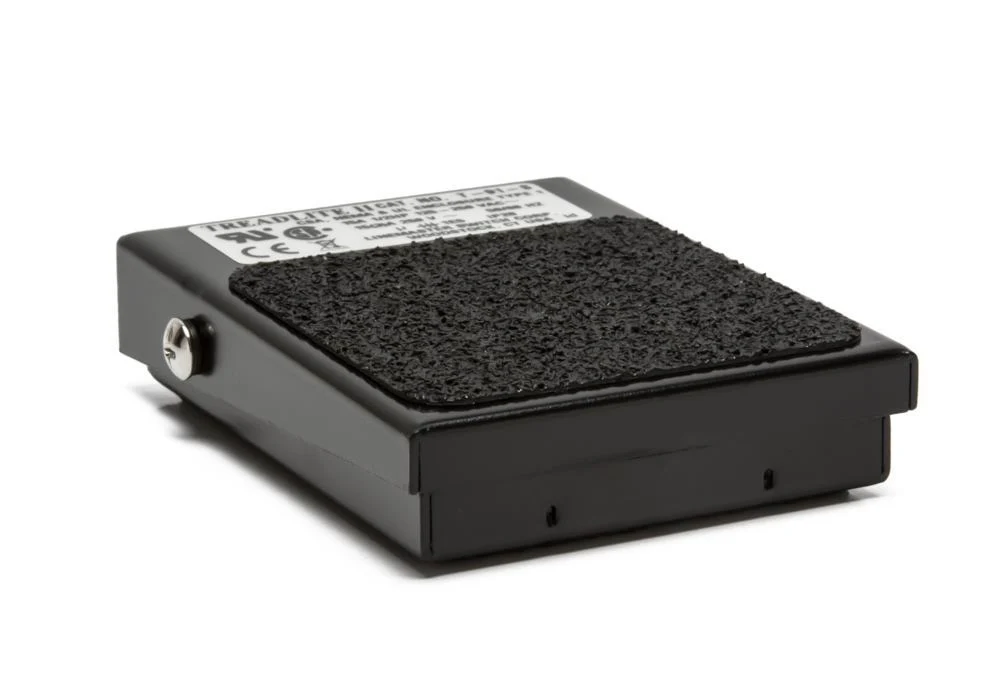 Linemaster Treadlite II Foot Switch Standard Pedal Only - Image 4