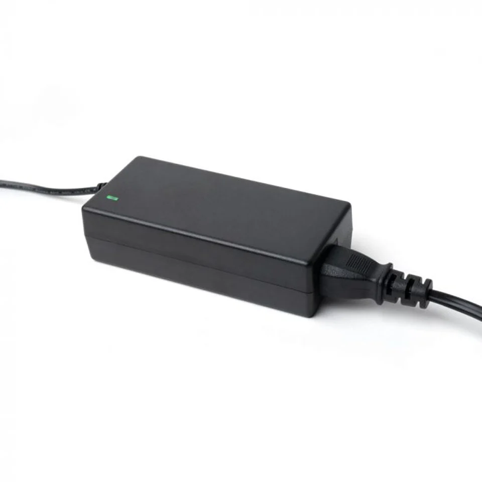 Peak Vega Tattoo Power Supply — Red - Image 9