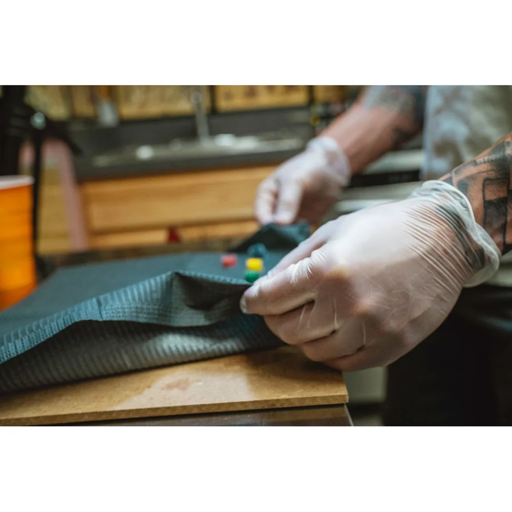 Recovery Clear Disposable Vinyl Gloves - Image 5