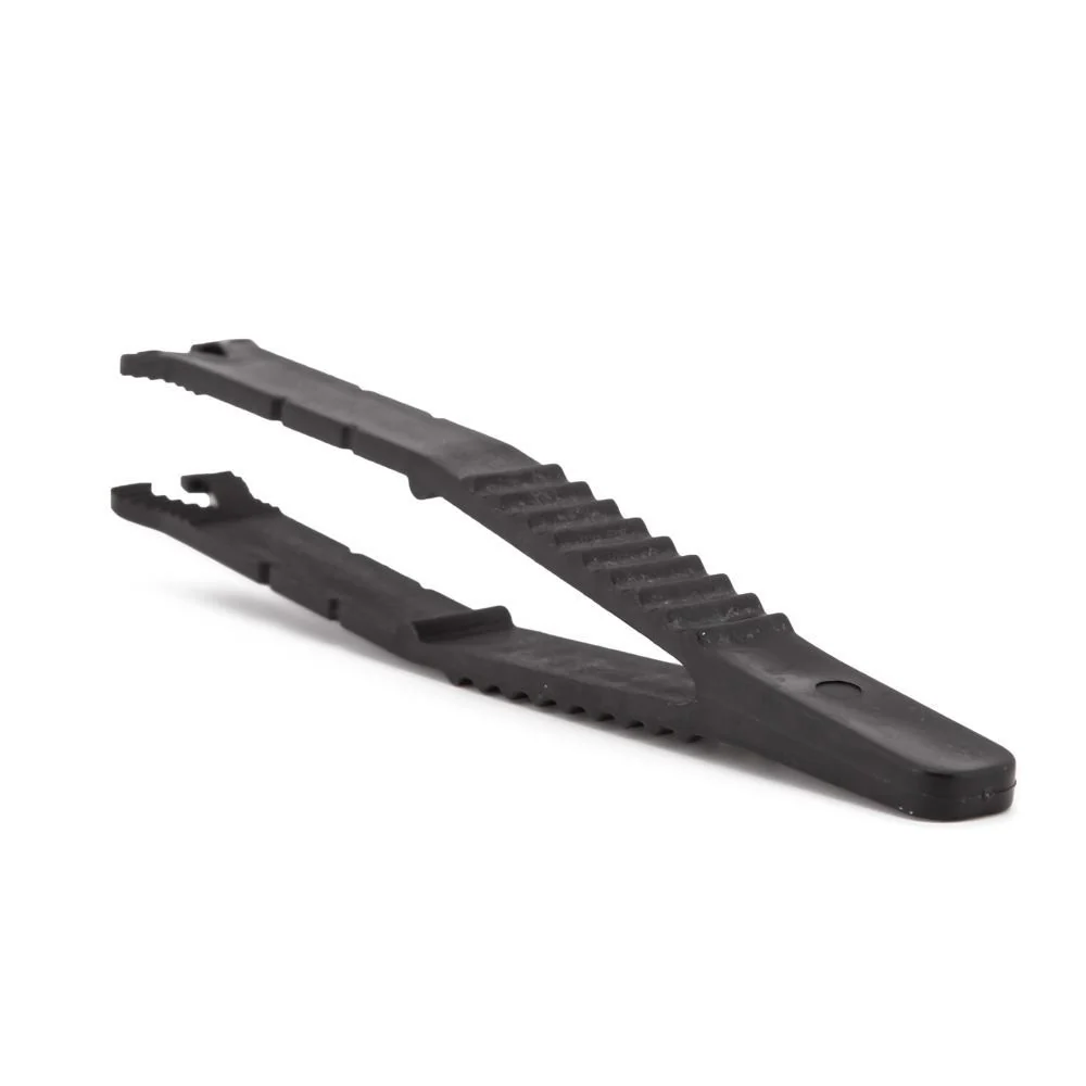 Saferly Medical Sterilized Triangle Tweezers — Single or Case of 25 - Image 5